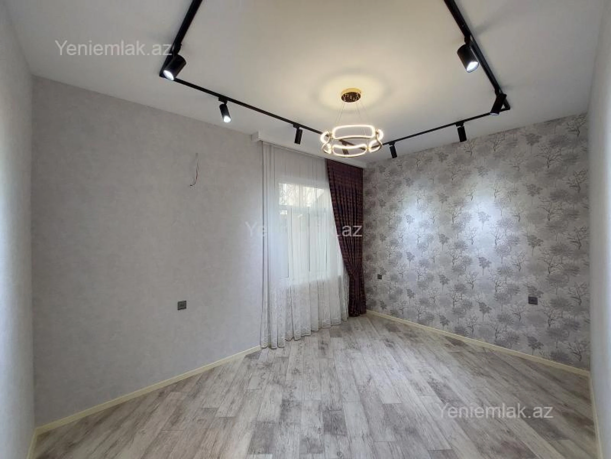 Satılır 4 otaqlı həyət evi 147 m²