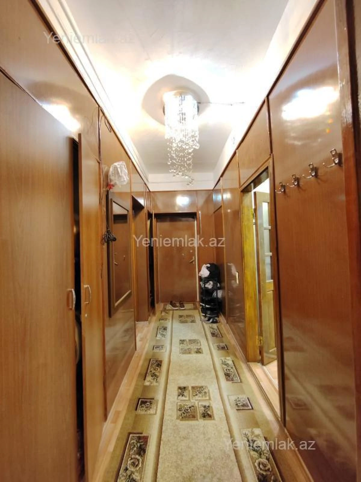 Satılır 3 otaqlı köhnə tikili 75 m²