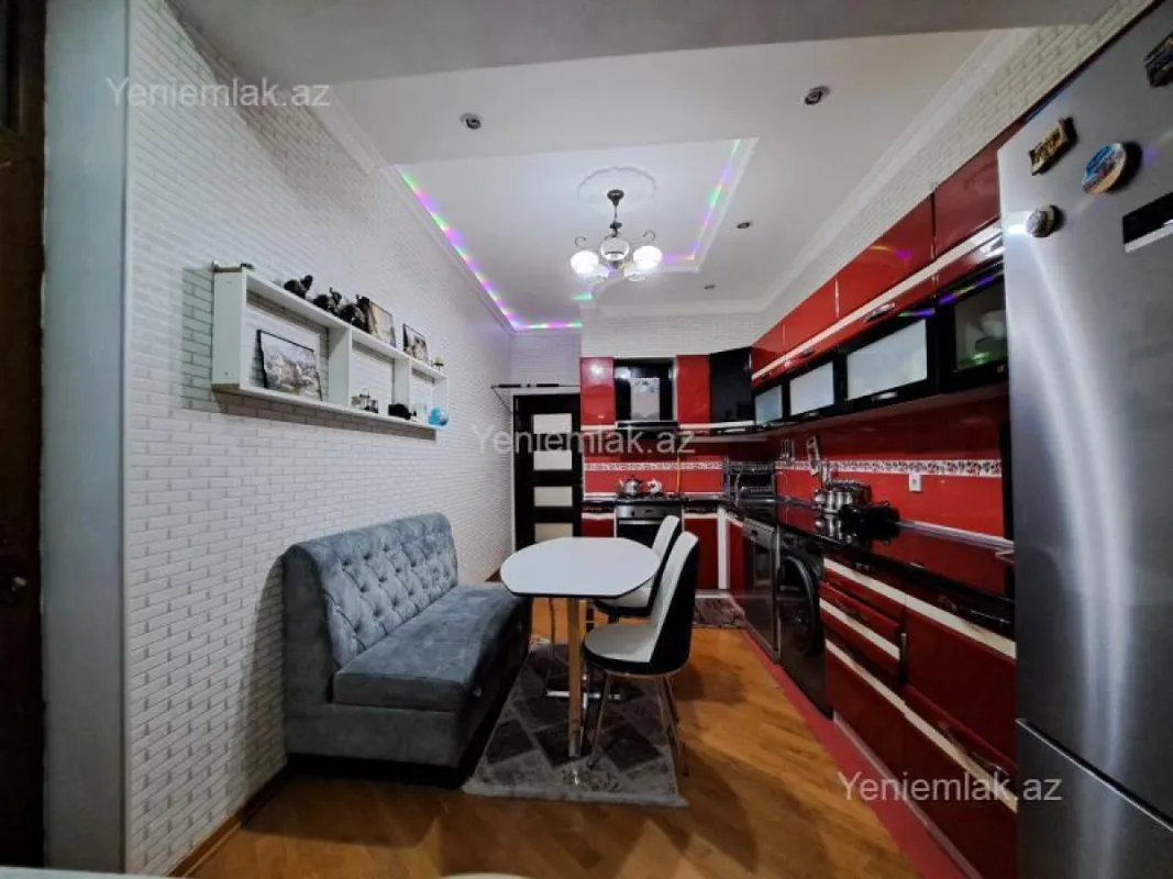 Satılır 3 otaqlı yeni tikili 92 m²