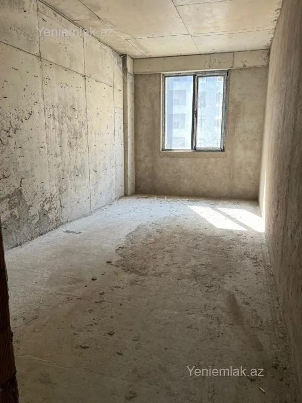 Satılır 5 otaqlı yeni tikili 205 m²