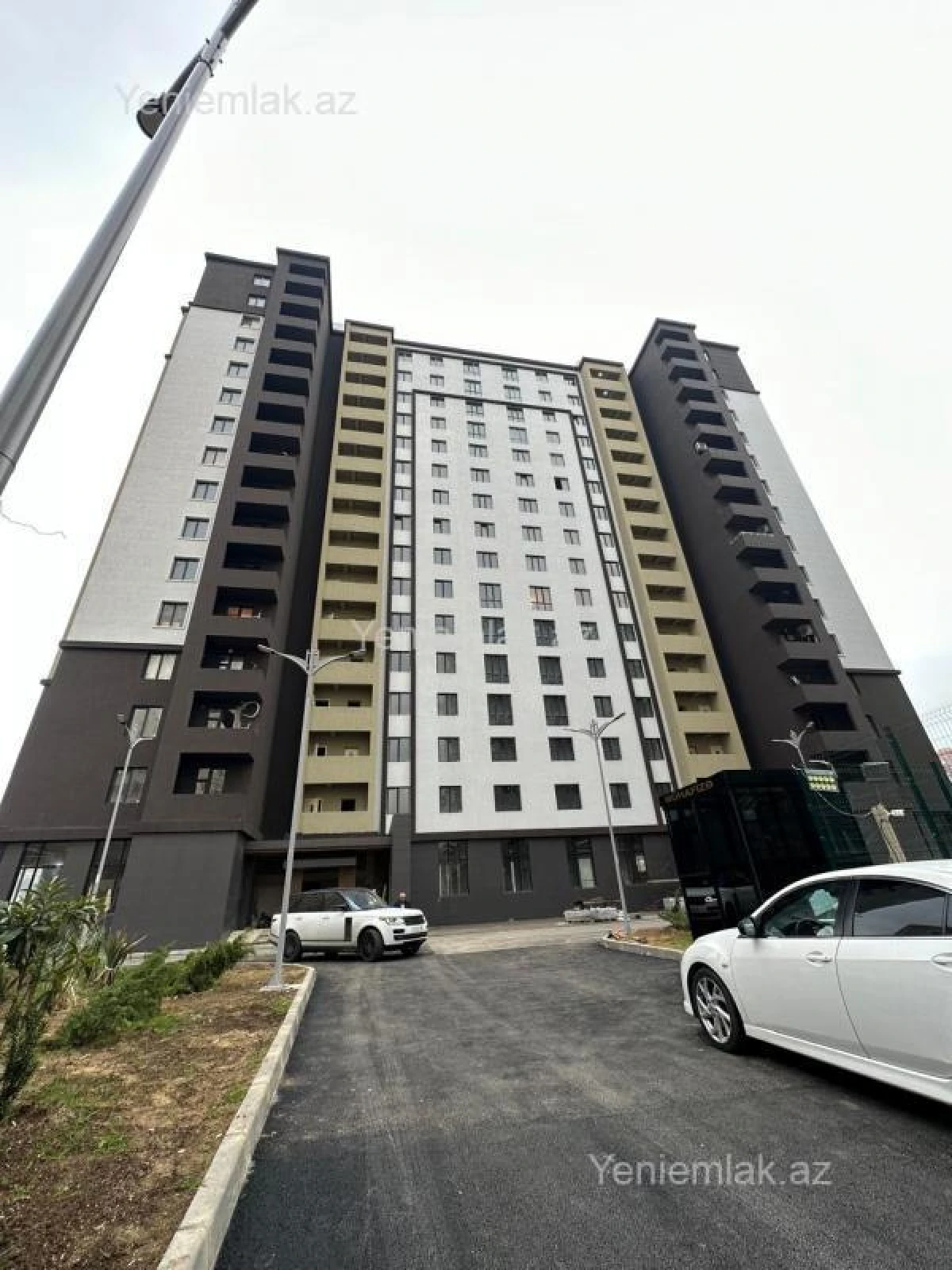 Satılır 5 otaqlı yeni tikili 205 m²