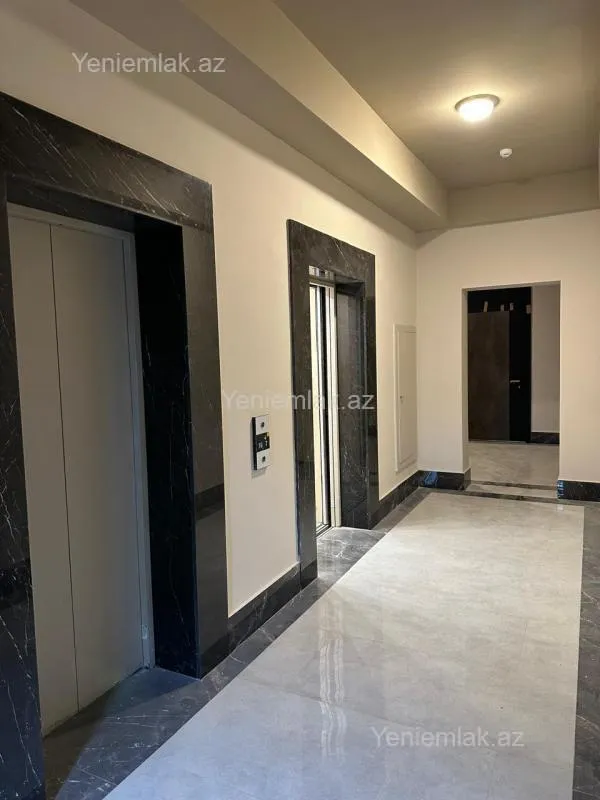 Satılır 5 otaqlı yeni tikili 205 m²