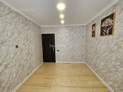 Satılır 2 otaqlı köhnə tikili 60 m²