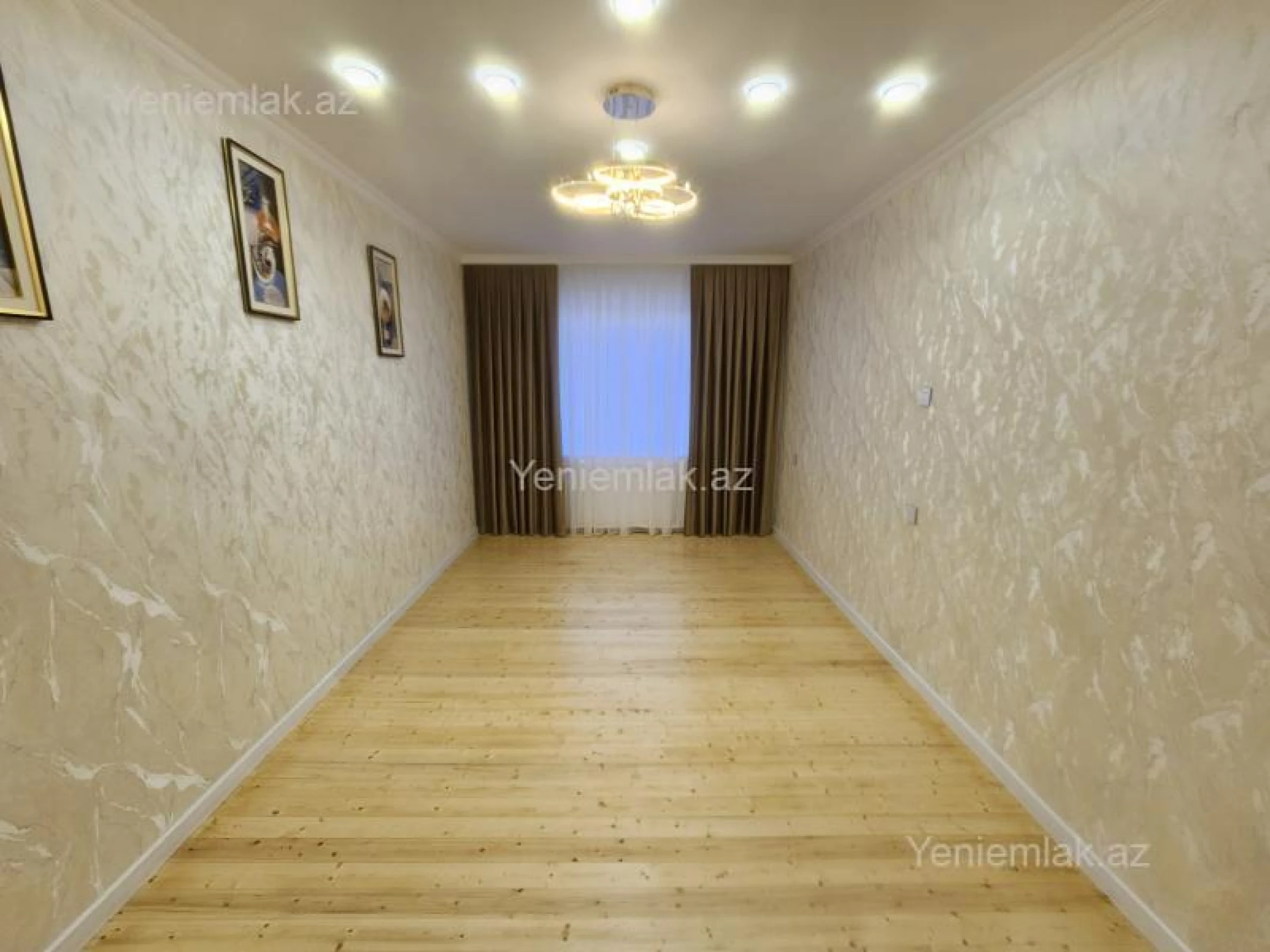 Satılır 2 otaqlı köhnə tikili 60 m²