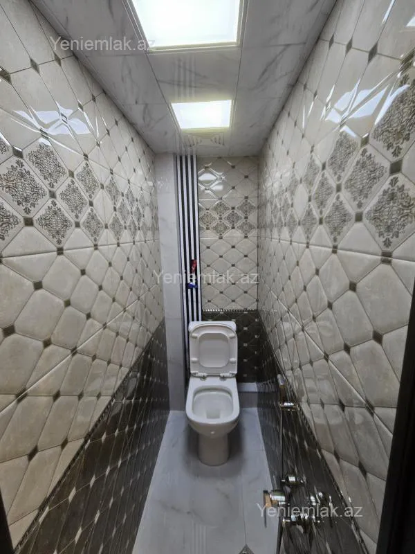 Satılır 2 otaqlı köhnə tikili 60 m²