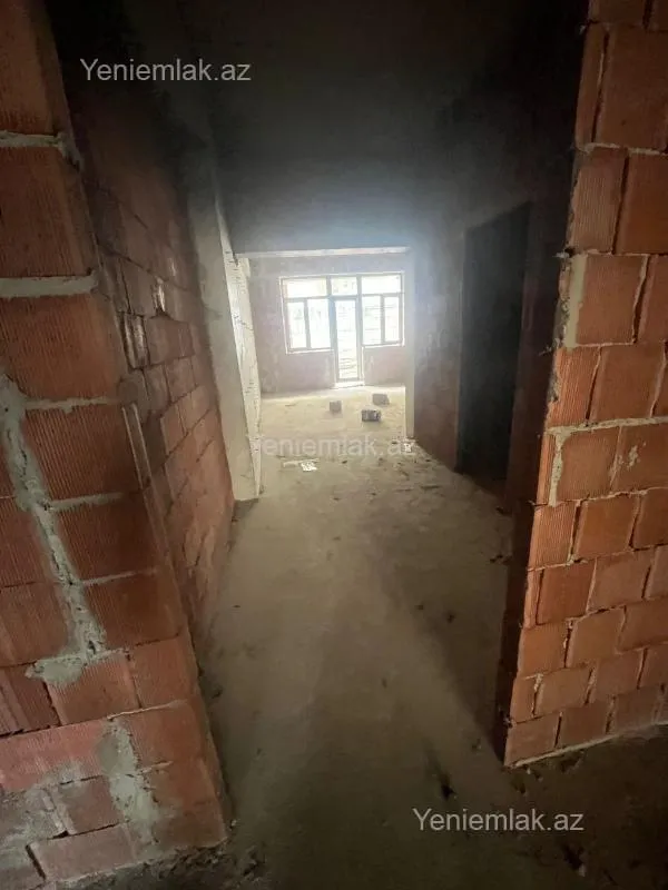 Satılır 3 otaqlı yeni tikili 122 m²