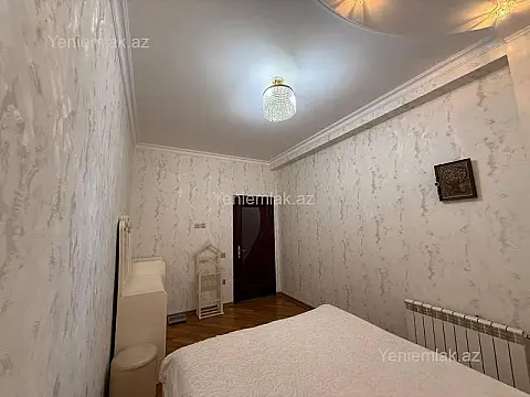 Satılır 3 otaqlı yeni tikili 100 m²