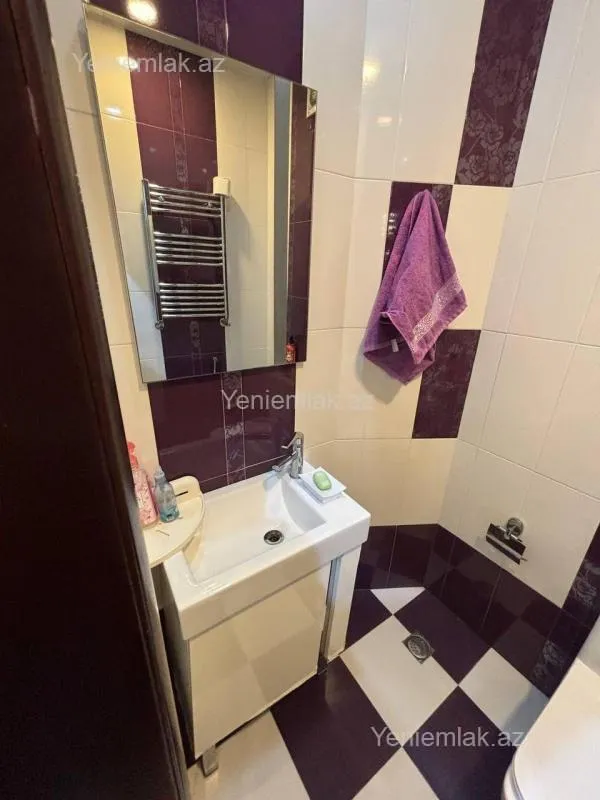 Satılır 3 otaqlı yeni tikili 100 m²