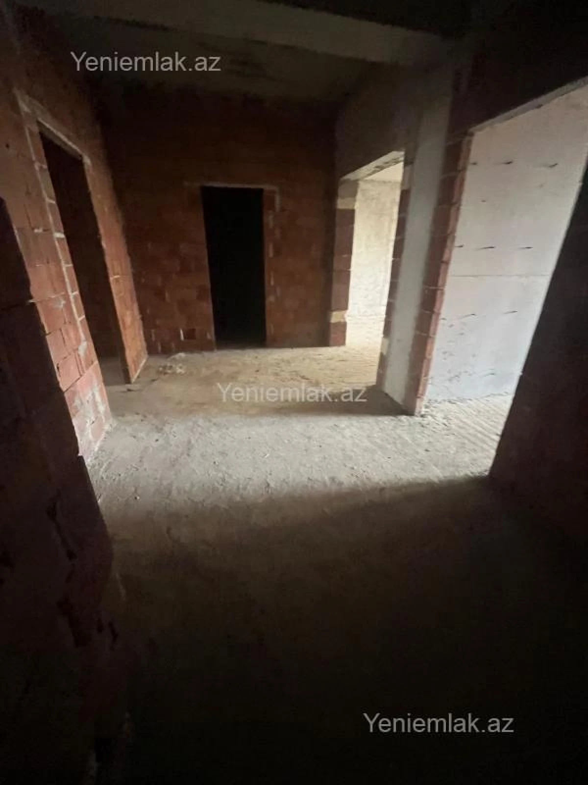 Satılır 3 otaqlı yeni tikili 131 m²