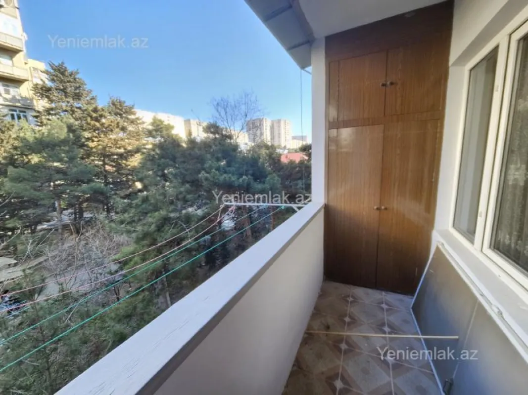 Satılır 2 otaqlı köhnə tikili 60 m²