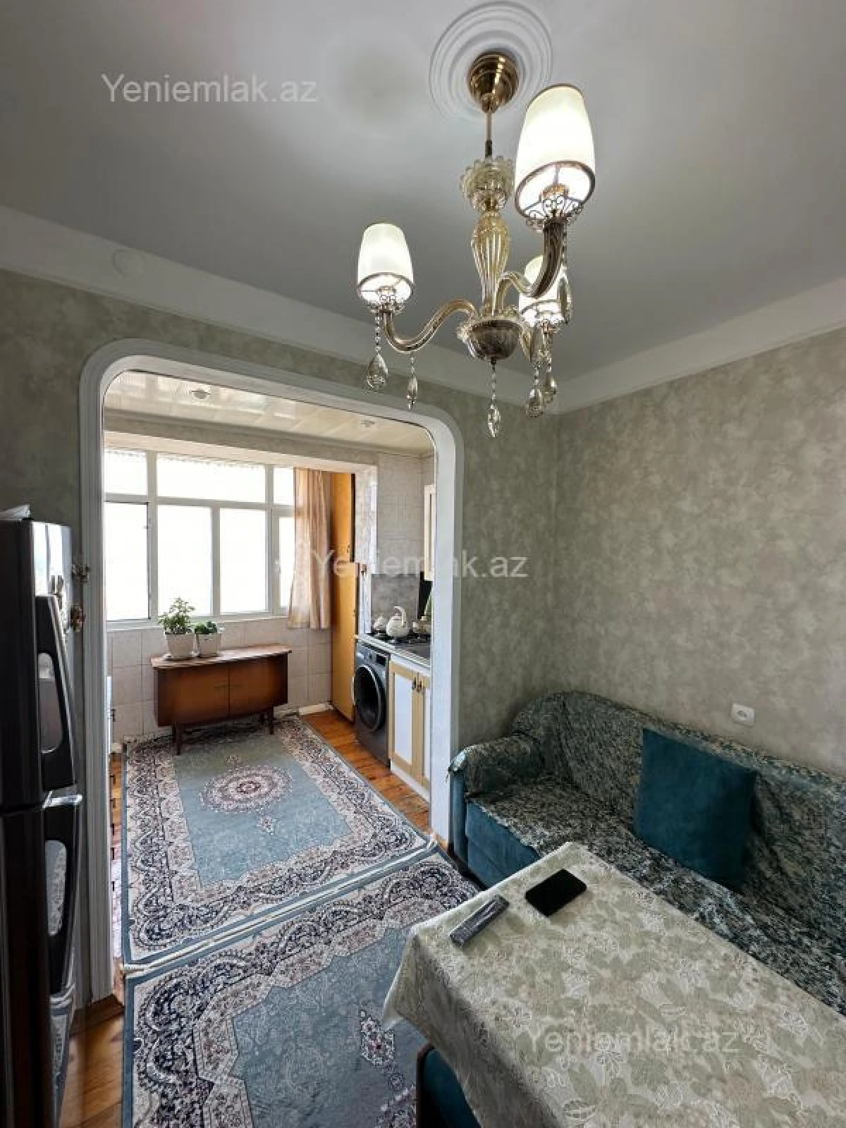 Satılır 2 otaqlı köhnə tikili 55 m²