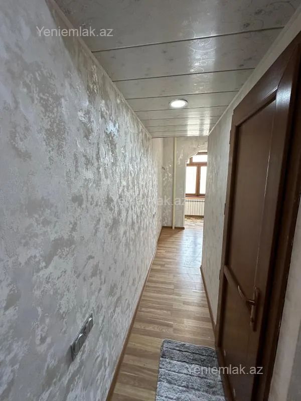 Satılır 1 otaqlı köhnə tikili 38 m²