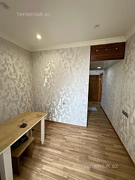 Satılır 1 otaqlı köhnə tikili 38 m²