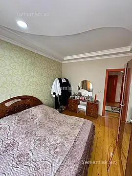 Satılır 3 otaqlı köhnə tikili 78 m²
