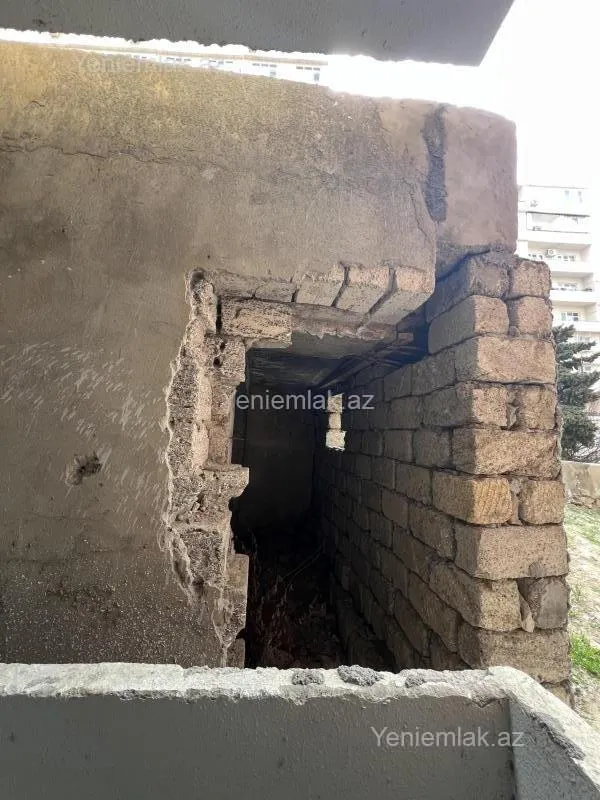 Satılır 3 otaqlı yeni tikili 75 m²