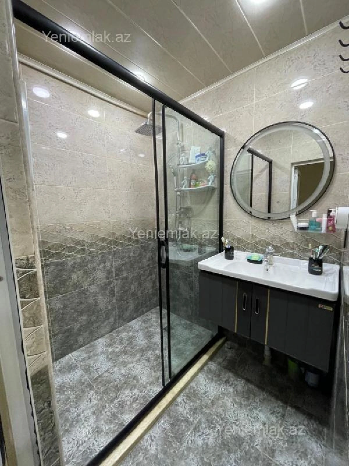 Satılır 5 otaqlı köhnə tikili 112 m²