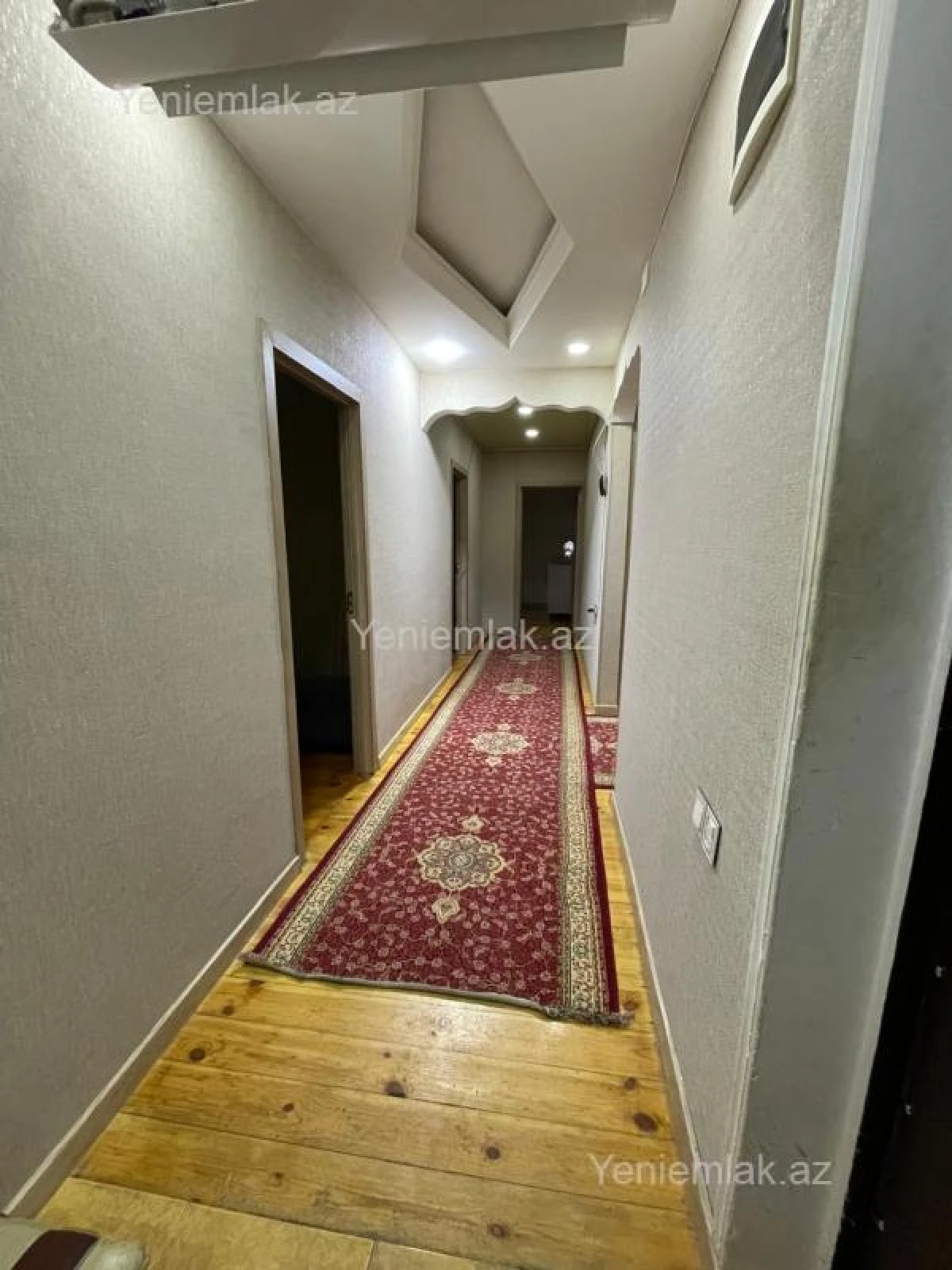 Satılır 5 otaqlı köhnə tikili 112 m²