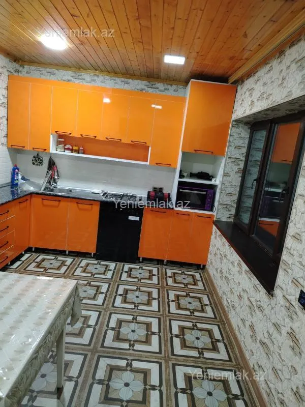 Satılır 3 otaqlı həyət evi 110 m²