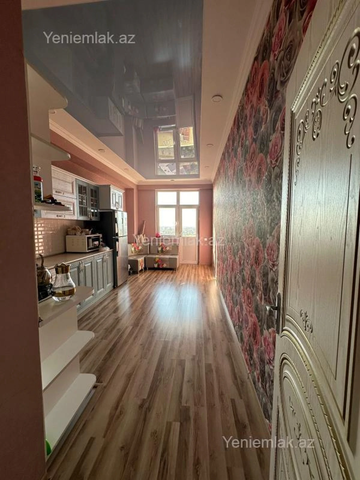 Satılır 2 otaqlı yeni tikili 99 m²