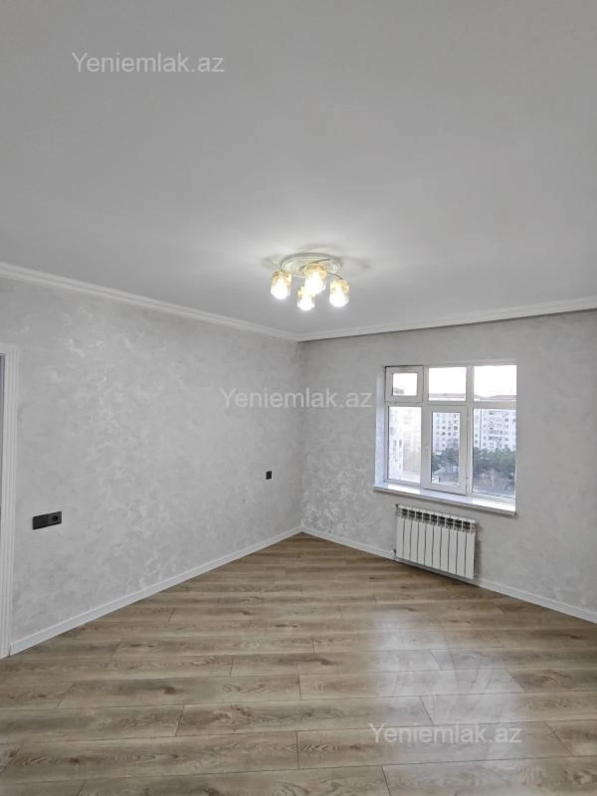 Satılır 3 otaqlı köhnə tikili 60 m²