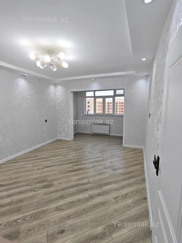 Satılır 3 otaqlı köhnə tikili 60 m²