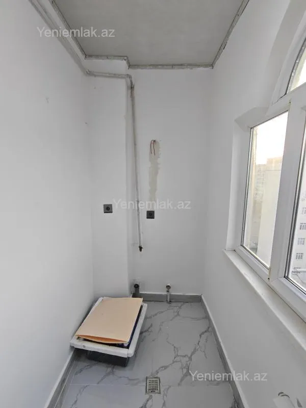 Satılır 3 otaqlı köhnə tikili 60 m²