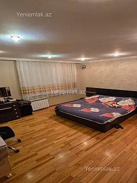 Satılır 5 otaqlı köhnə tikili 100 m²