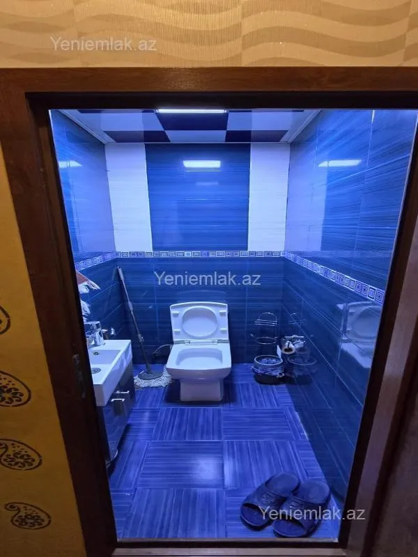 Satılır 5 otaqlı köhnə tikili 100 m²