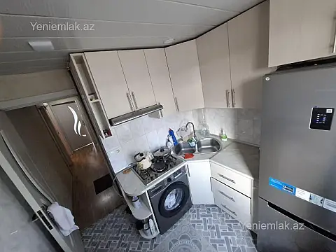 Satılır 3 otaqlı köhnə tikili 65 m²