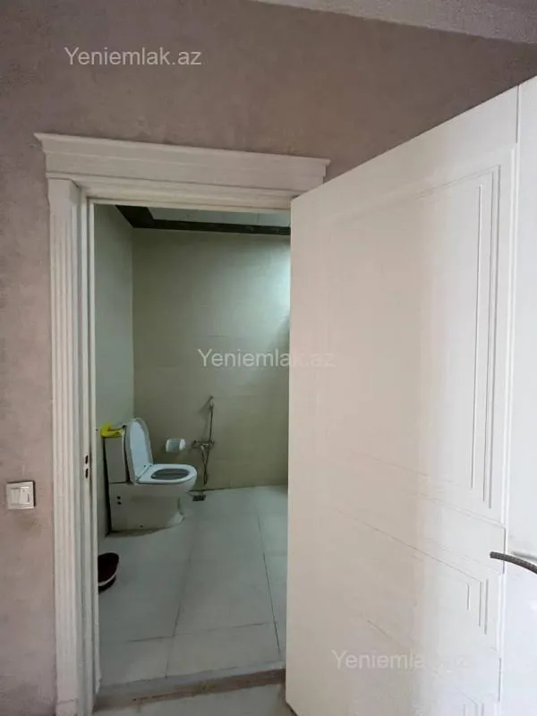 Satılır 2 otaqlı yeni tikili 63 m²