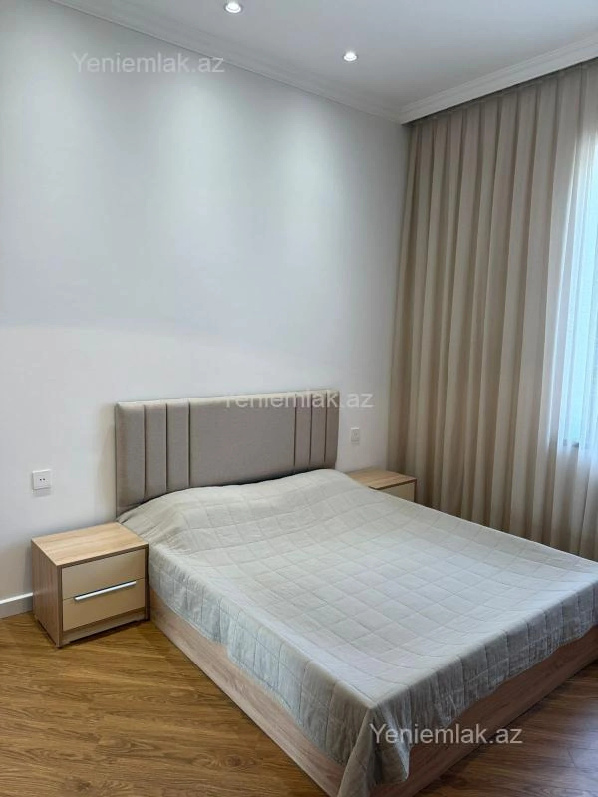 Satılır 4 otaqlı həyət evi 220 m²