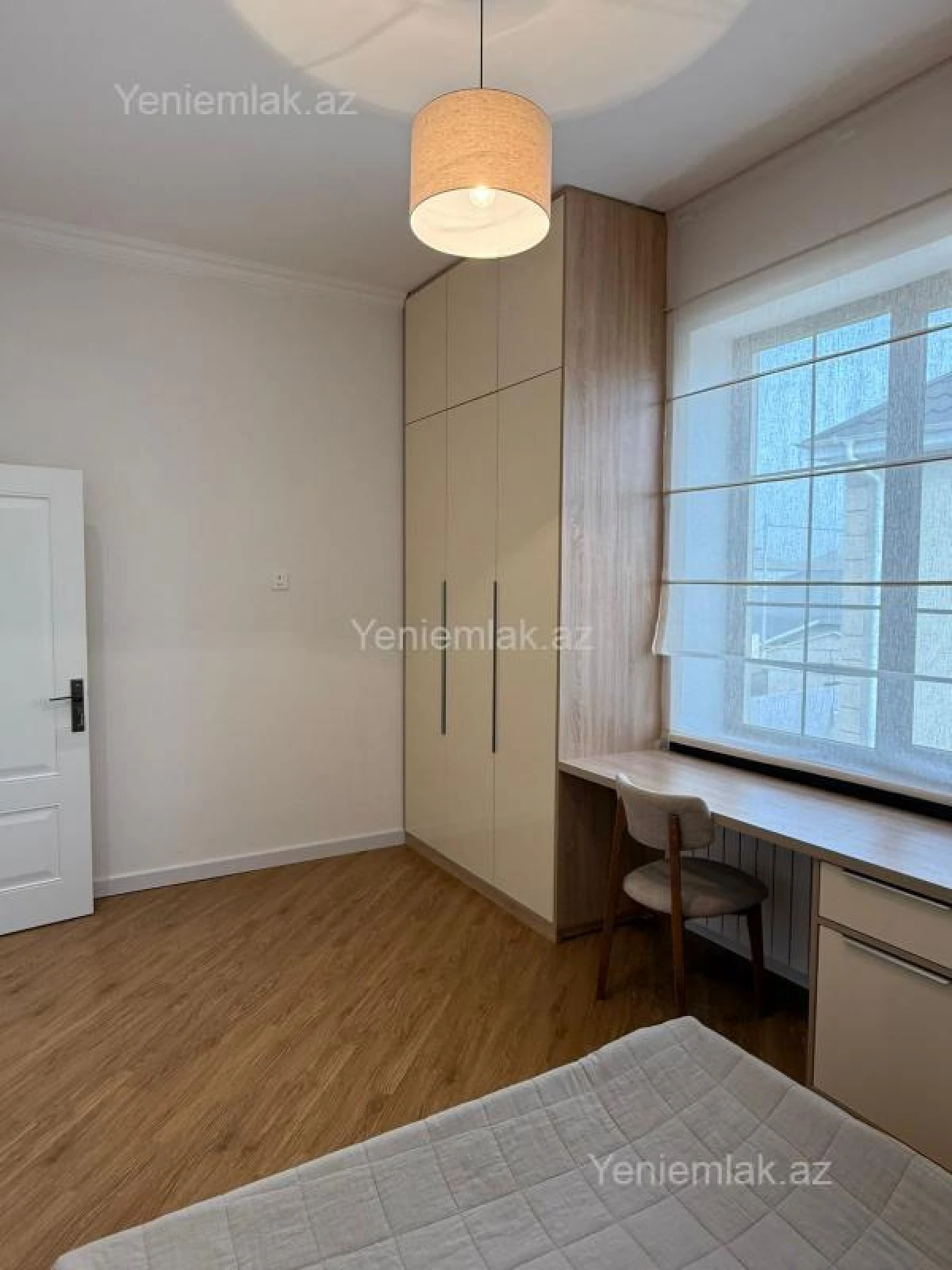 Satılır 4 otaqlı həyət evi 220 m²