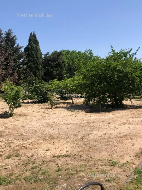 Satılır 5 otaqlı həyət evi 220 m²