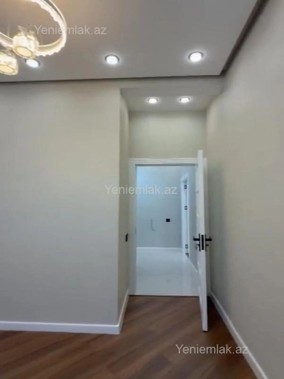 Satılır 2 otaqlı yeni tikili 50 m²