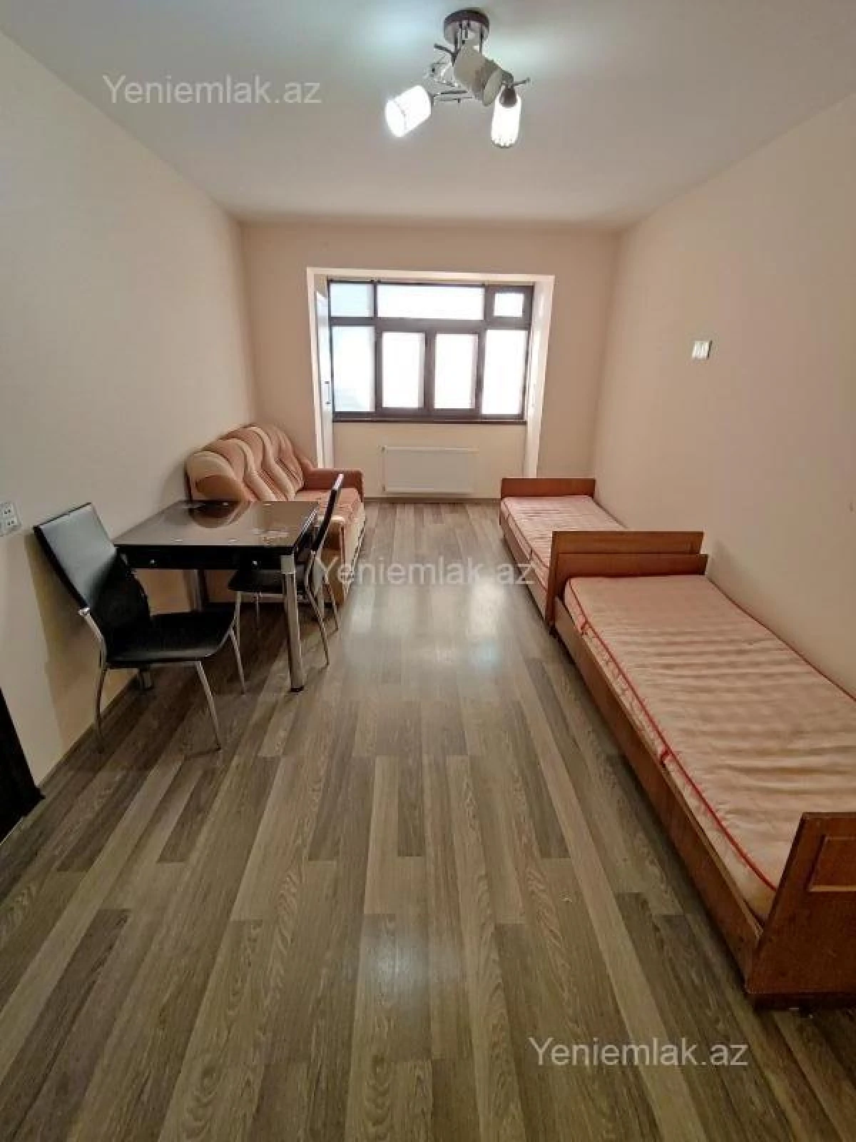 Satılır 1 otaqlı köhnə tikili 33 m²