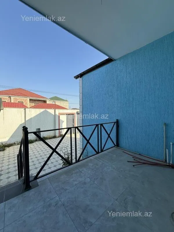 Satılır 4 otaqlı həyət evi 120 m²