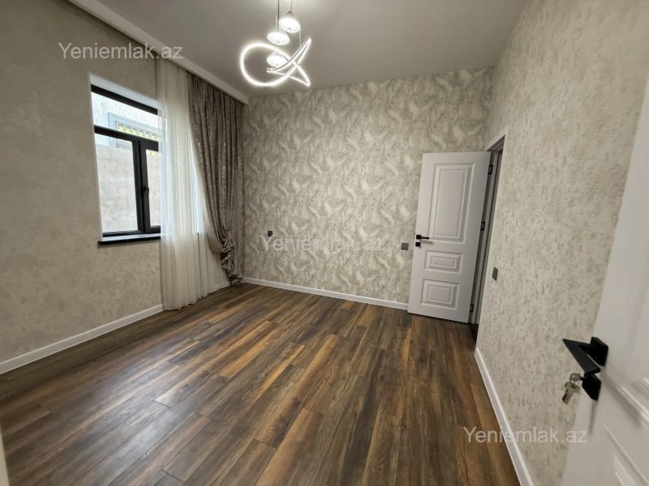 Satılır 4 otaqlı həyət evi 120 m²