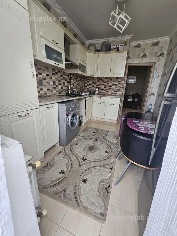 Satılır 2 otaqlı yeni tikili 85 m²