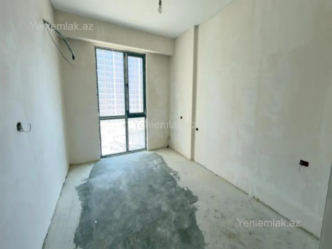 Satılır 4 otaqlı yeni tikili 108 m²