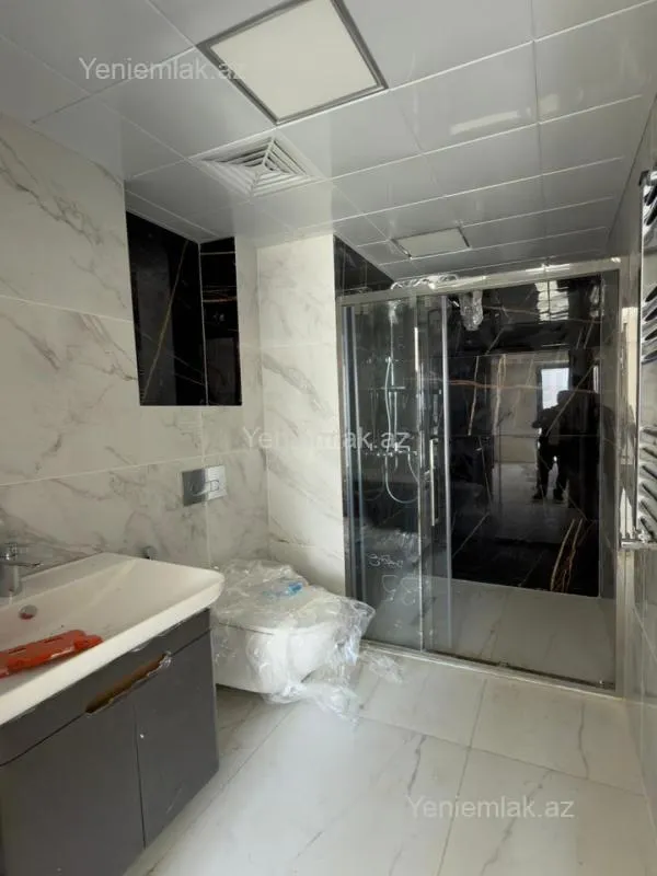 Satılır 4 otaqlı yeni tikili 108 m²