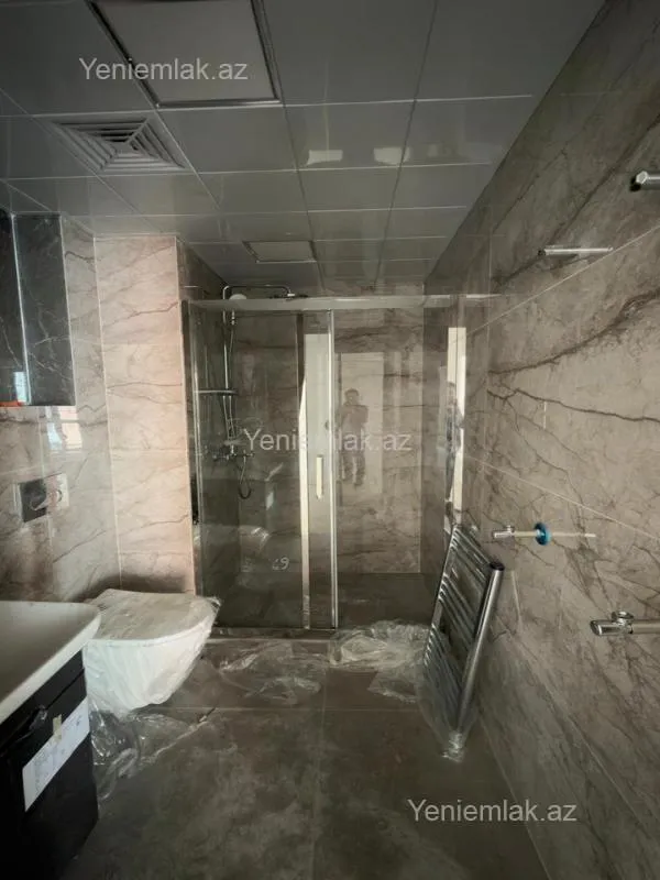 Satılır 4 otaqlı yeni tikili 108 m²