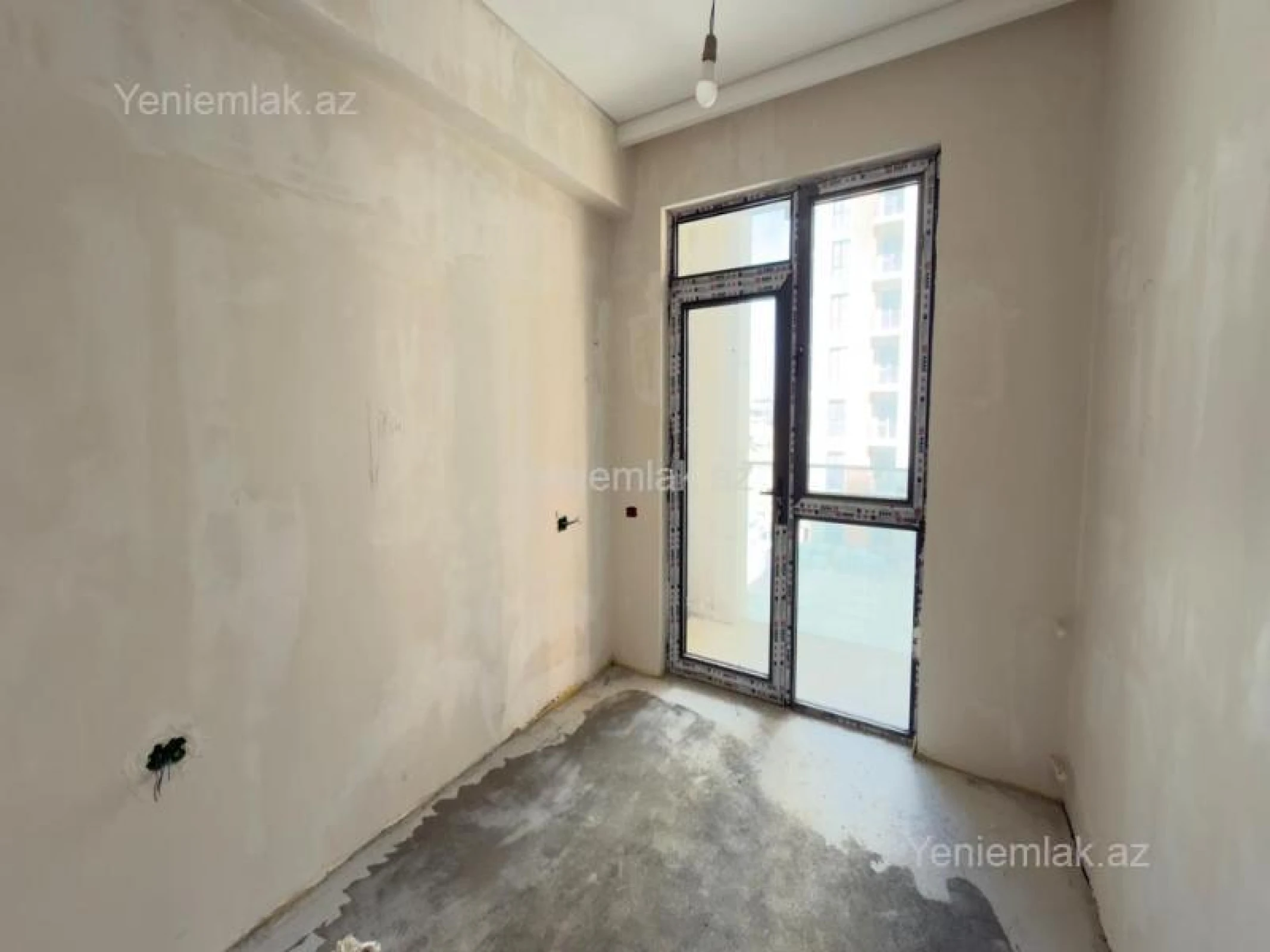 Satılır 4 otaqlı yeni tikili 108 m²