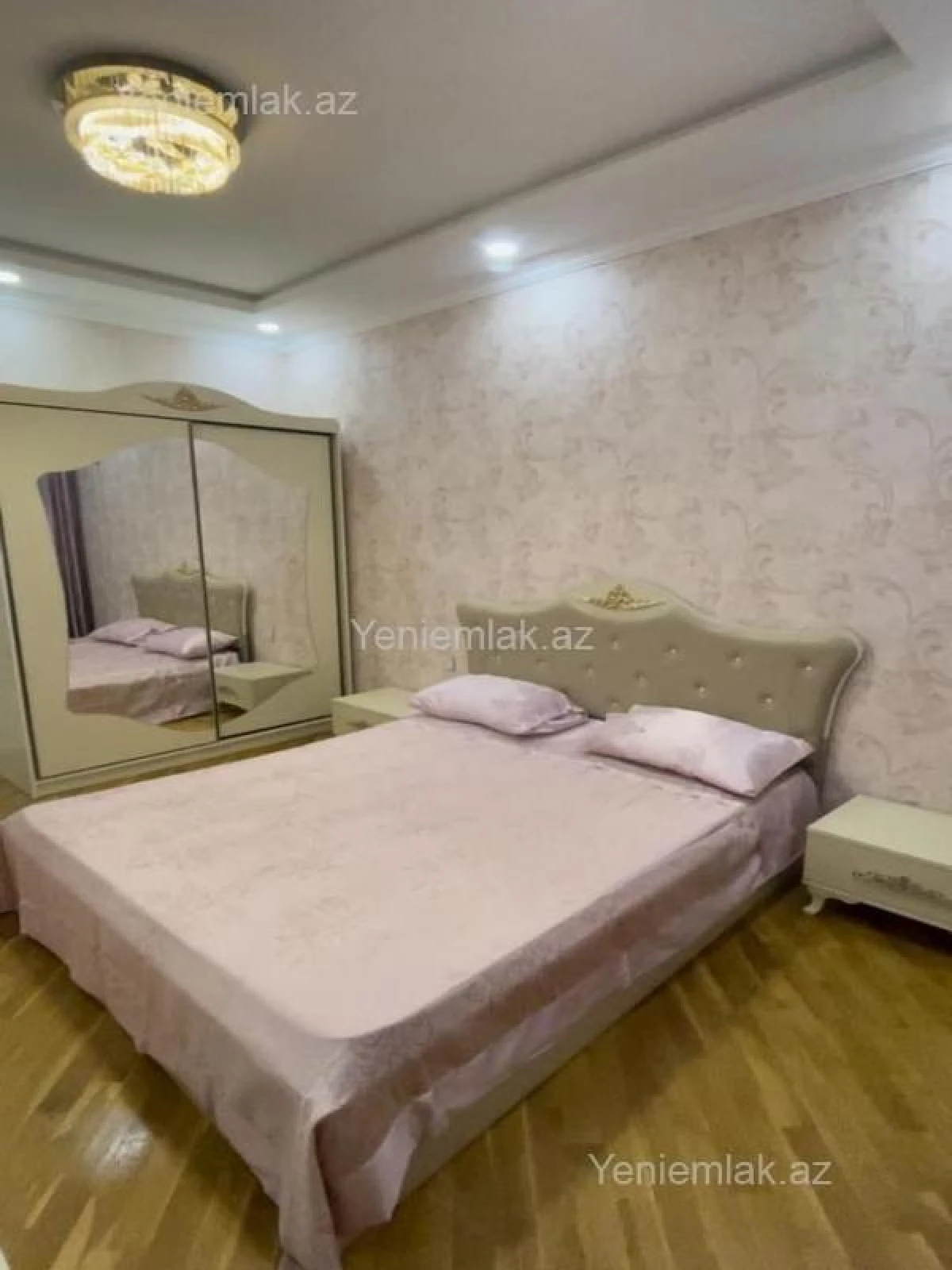 Satılır 2 otaqlı yeni tikili 78 m²