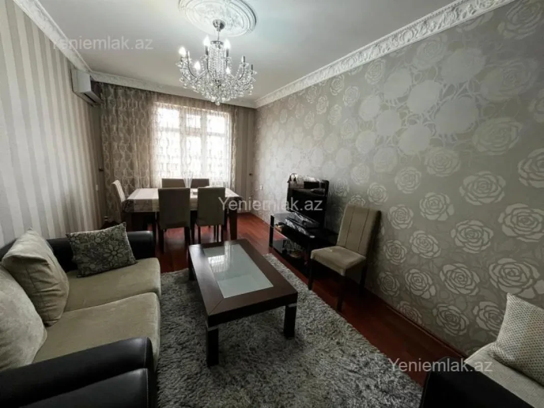 Satılır 3 otaqlı köhnə tikili 67 m²