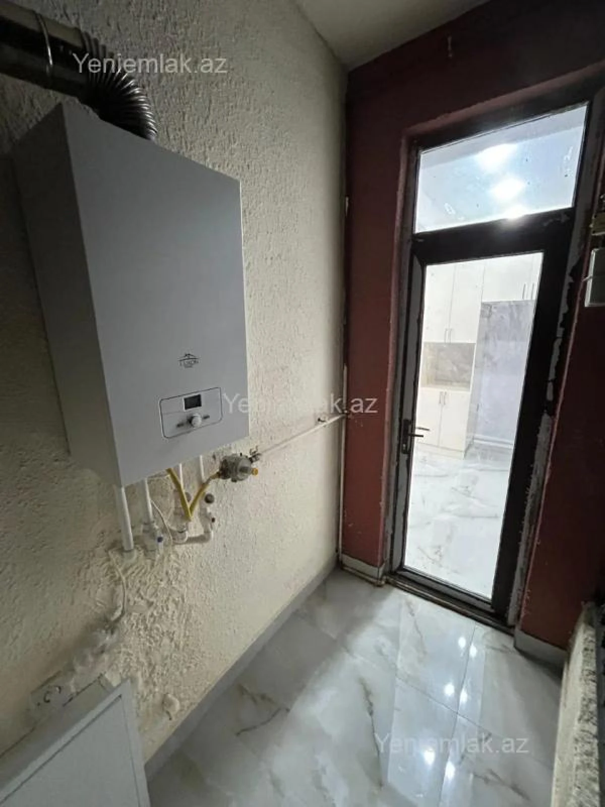 Satılır 2 otaqlı yeni tikili 73 m²