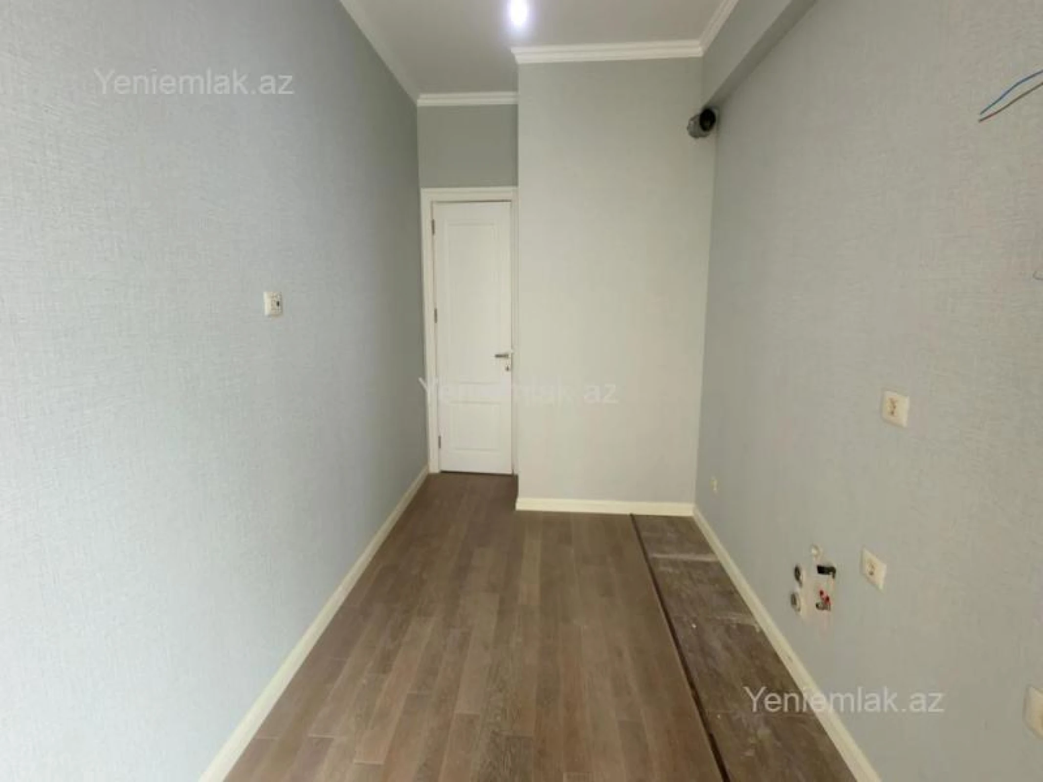 Satılır 3 otaqlı yeni tikili 83 m²