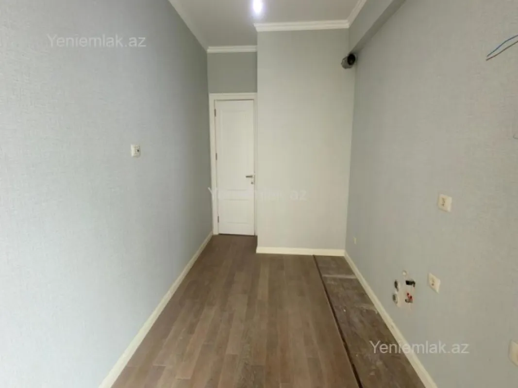 Satılır 3 otaqlı yeni tikili 83 m²