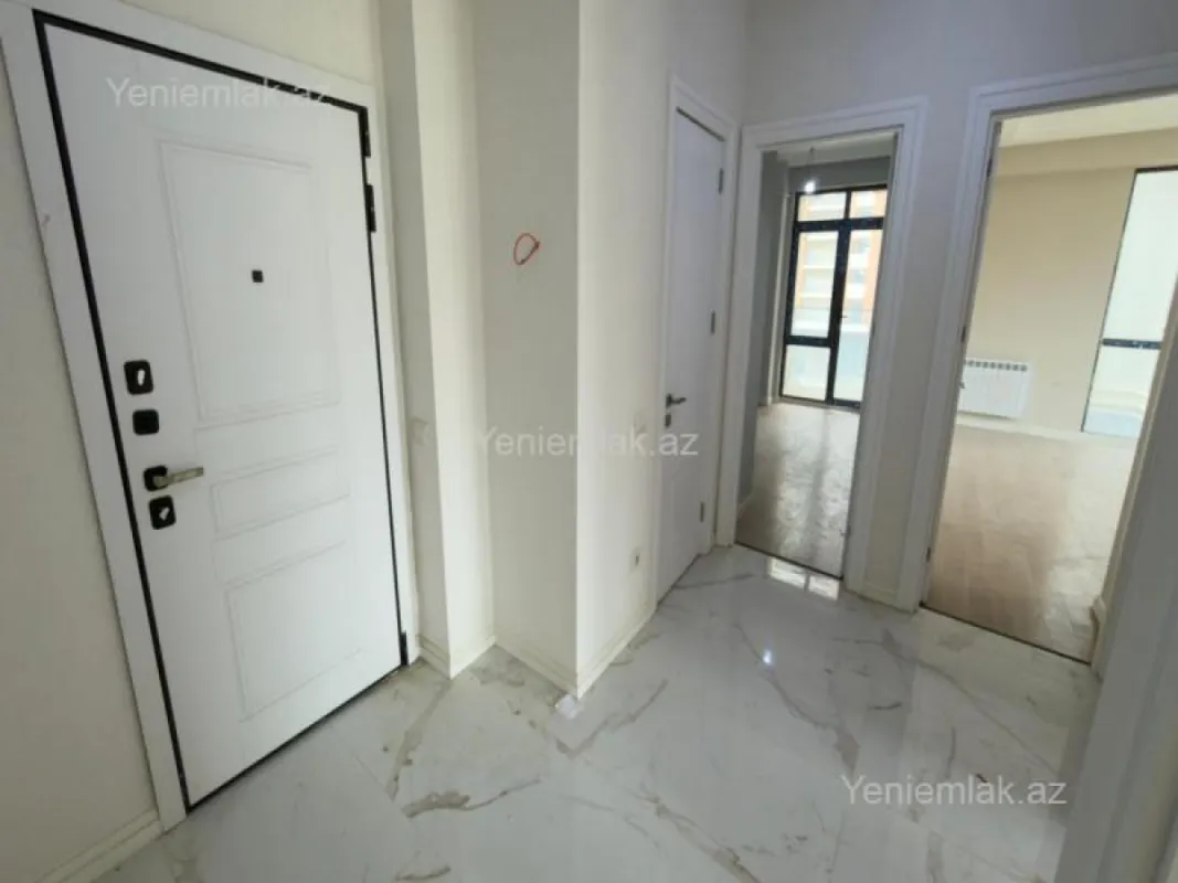 Satılır 3 otaqlı yeni tikili 83 m²