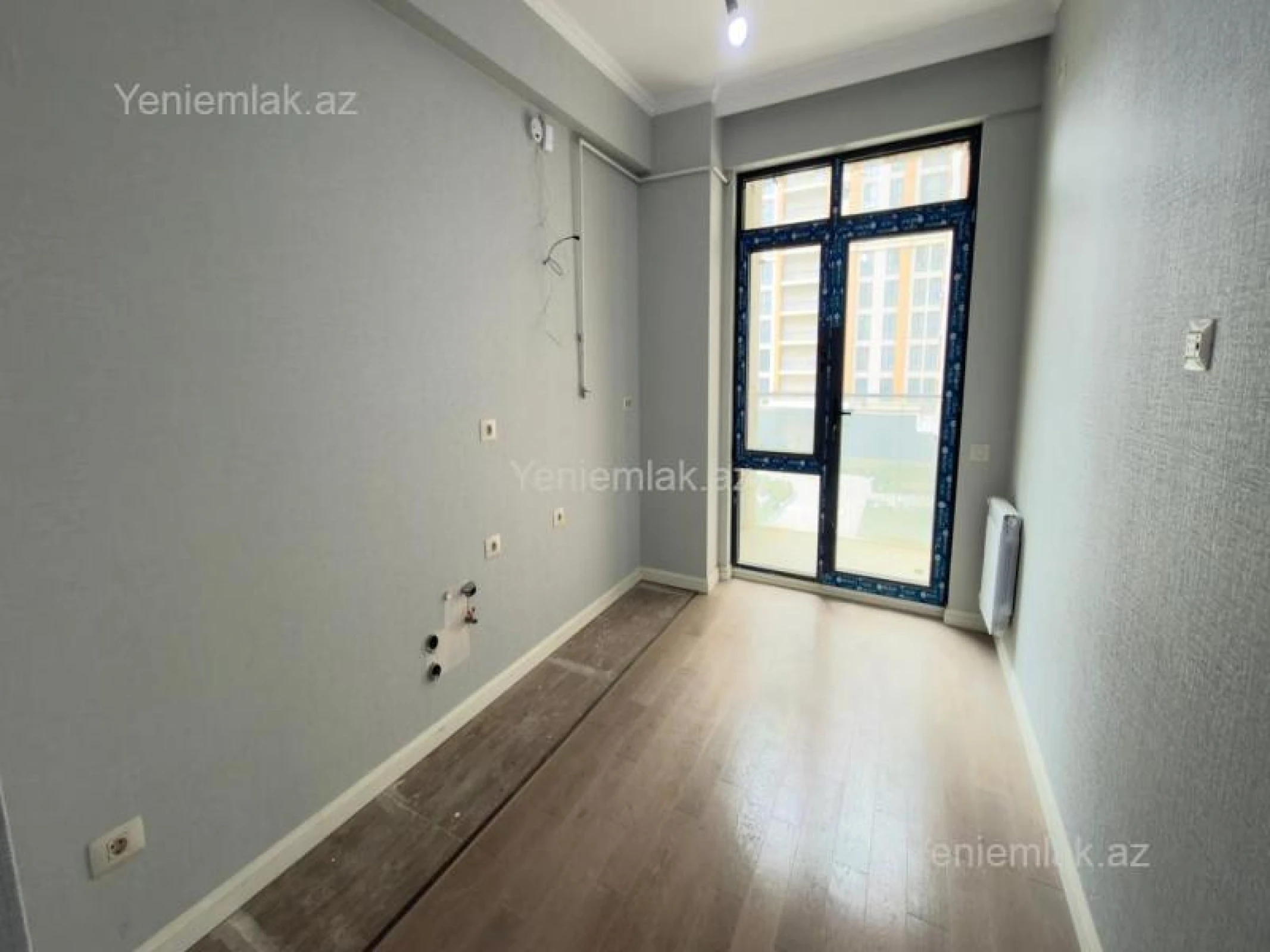 Satılır 3 otaqlı yeni tikili 83 m²