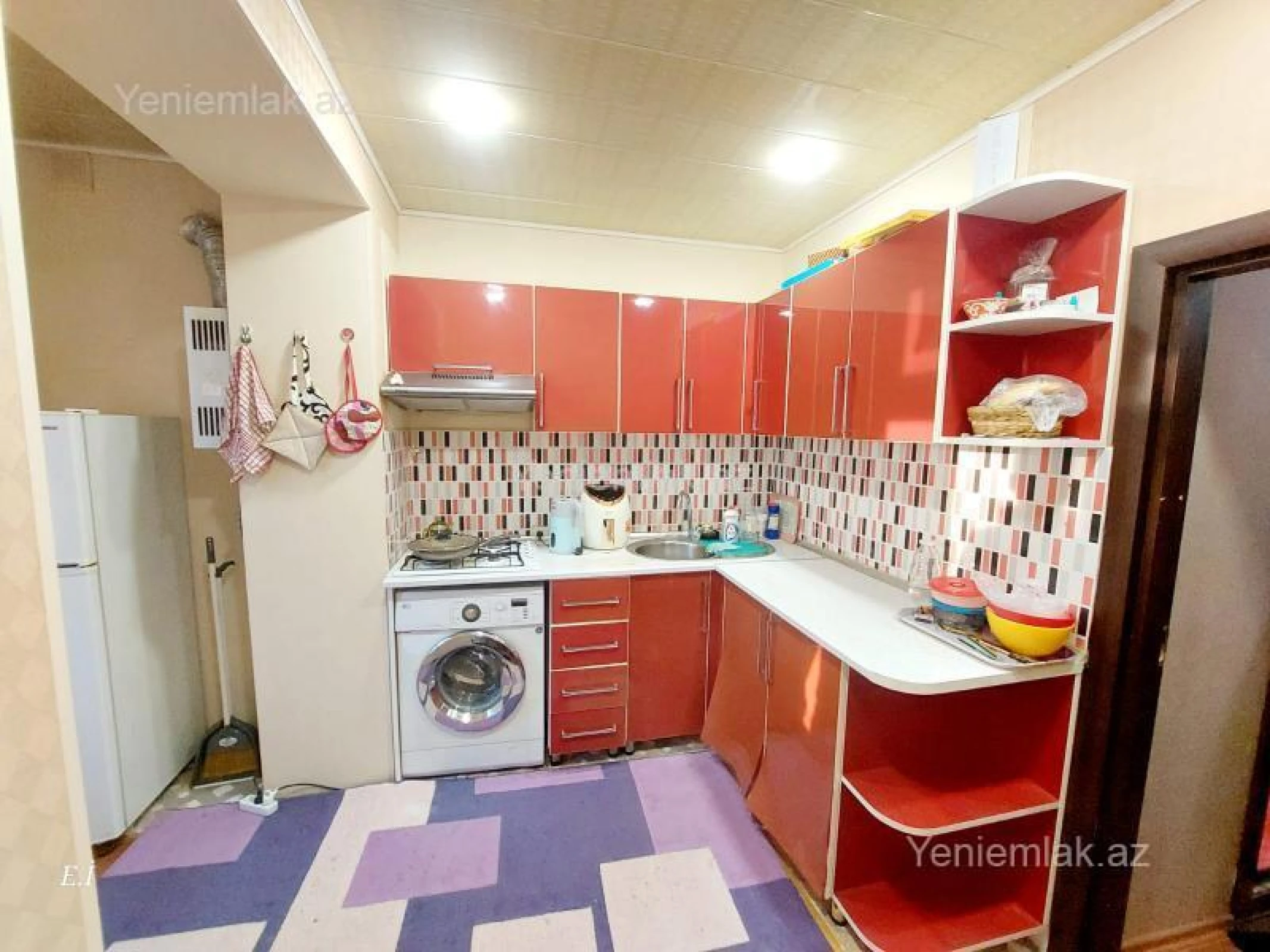 Satılır 1 otaqlı köhnə tikili 36 m²
